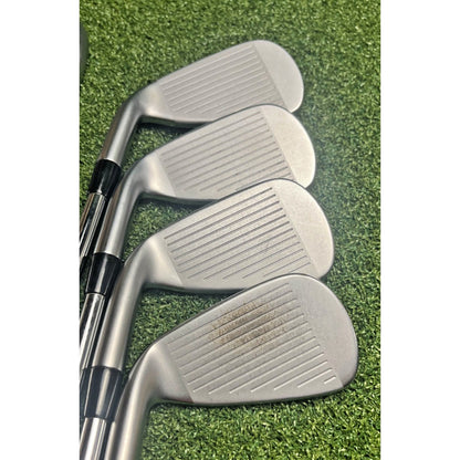 Mizuno JPX 921 Hot Metal 4-PW, GW, SW - N.S. Pro 950GH Neo Regular Flex - Good