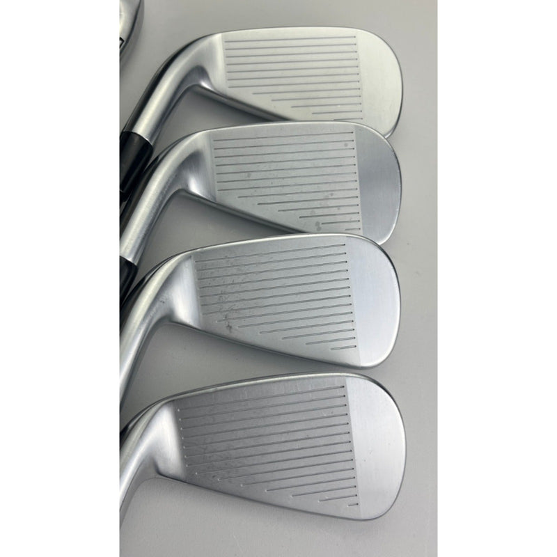Cobra 3DP X Irons 4-PW, GW - Fujikura Axiom Velocore 105 Extra Stiff - Very Good — image 4