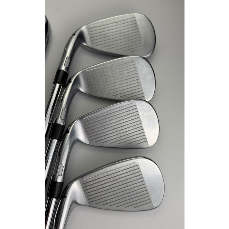 TaylorMade Qi Irons 5-PW, AW - KBS Max 85 Regular Flex image 4