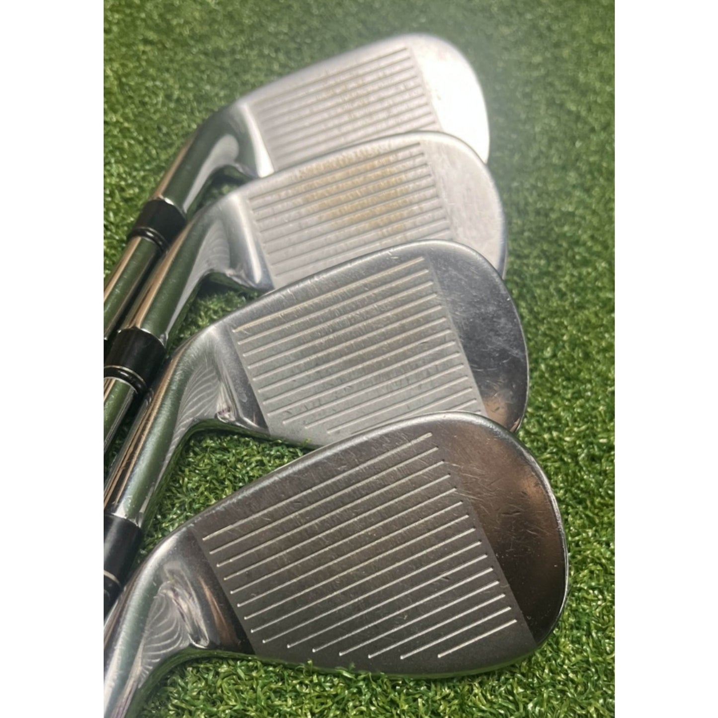 TaylorMade RSi 1 5-PW, AW, SW - KBS Tour 105 Stiff Flex - Good