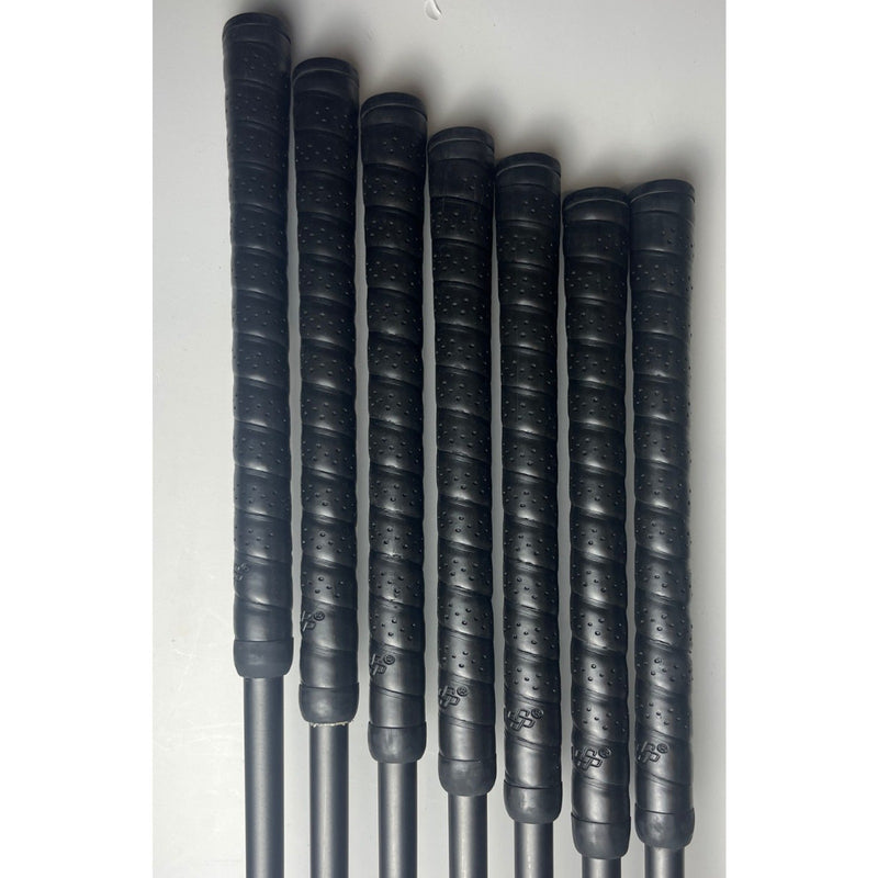 Titleist 2023 Black T200 5-PW, GW - Steelfiber Private Reserve i95 R +1.5" - VG — image 9
