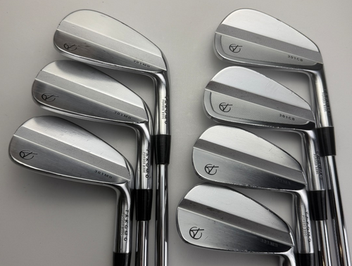 Takomo 301 CB/MB Combo Irons 4-PW - Dynamic Gold 120 X100 Extra Stiff - Good