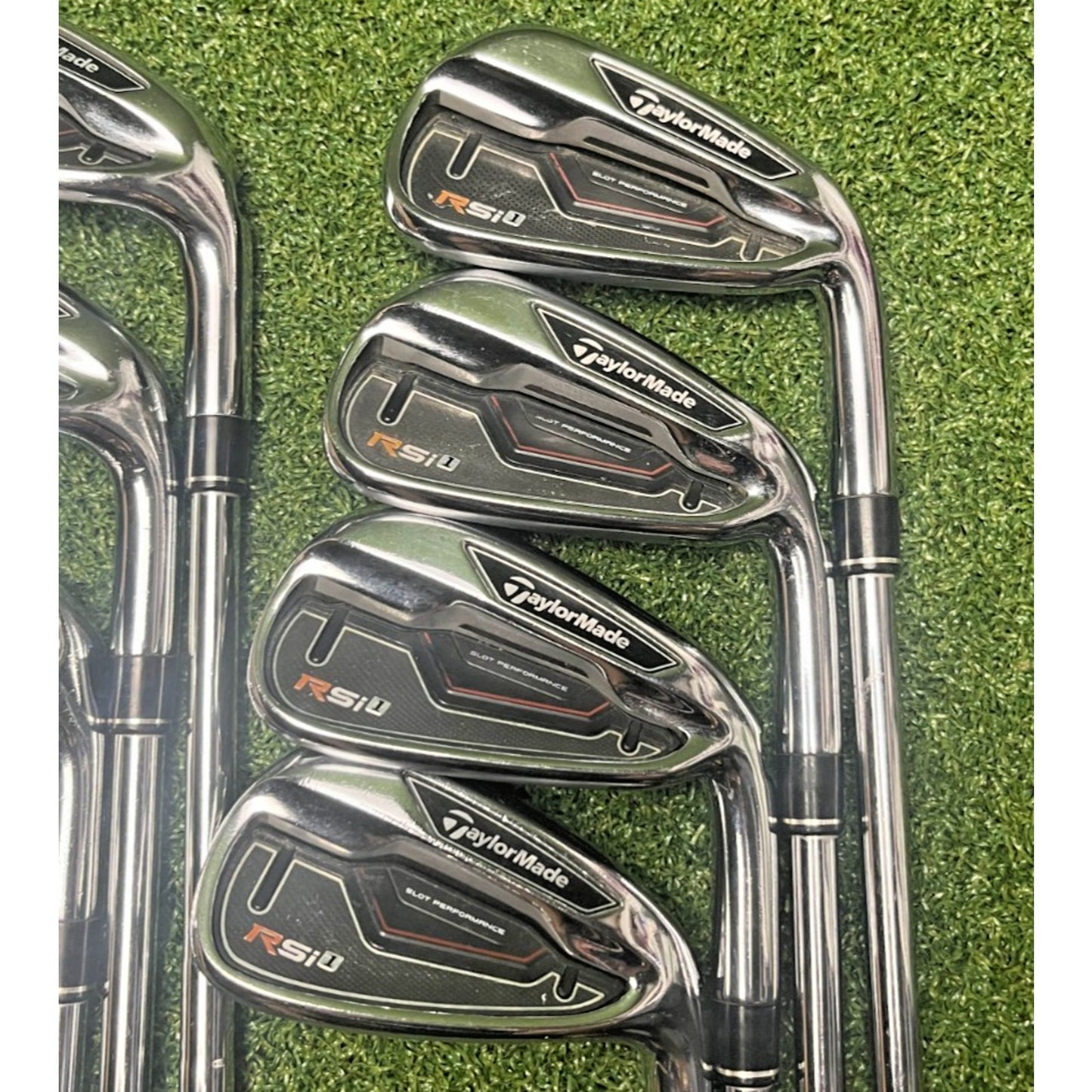 TaylorMade RSi 1 5-PW, AW, SW - KBS Tour 105 Stiff Flex - Good