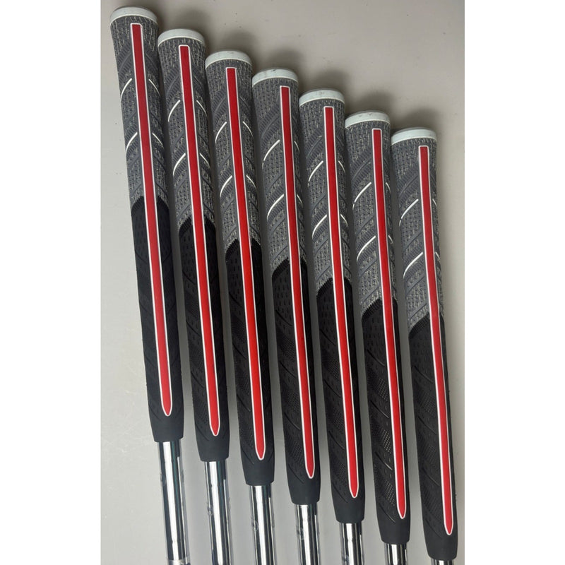 Callaway X20 Irons 4-PW - X20 Steel Uniflex Shafts- Very Good Brand New Grips! image 8