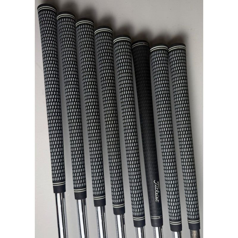 Titleist 710 AP1 Irons 4-PW, W - NS Pro 105 Stiff Flex - Very Good image 8