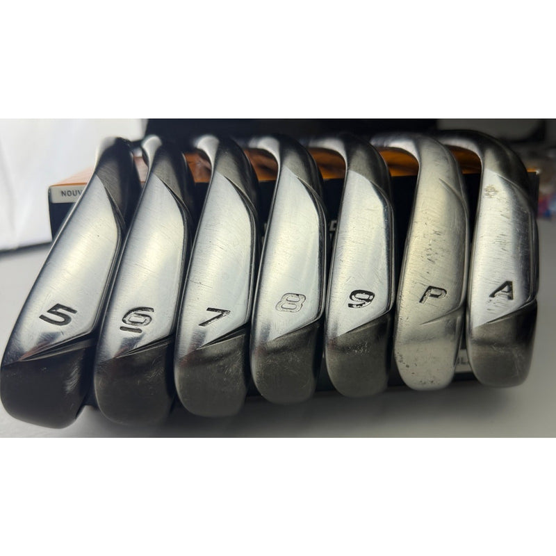 TaylorMade Burner 2.0 Irons 5-PW, AW - Burner 85 Regular Flex +0.5" - Very Good image 6