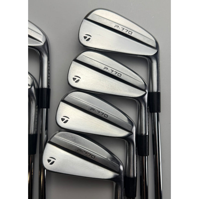 TaylorMade P770 Irons 4-PW - Dynamic Gold Mid 115 S300 Stiff Jumbo Max XS - Good image 2