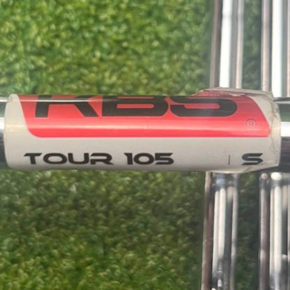 TaylorMade RSi 1 5-PW, AW, SW - KBS Tour 105 Stiff Flex - Good