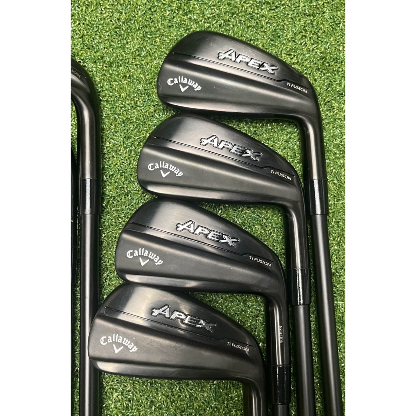 Callaway Apex Ti Fusion 4-PW, AW - KBS Max 85G Regular Flex - Excellent