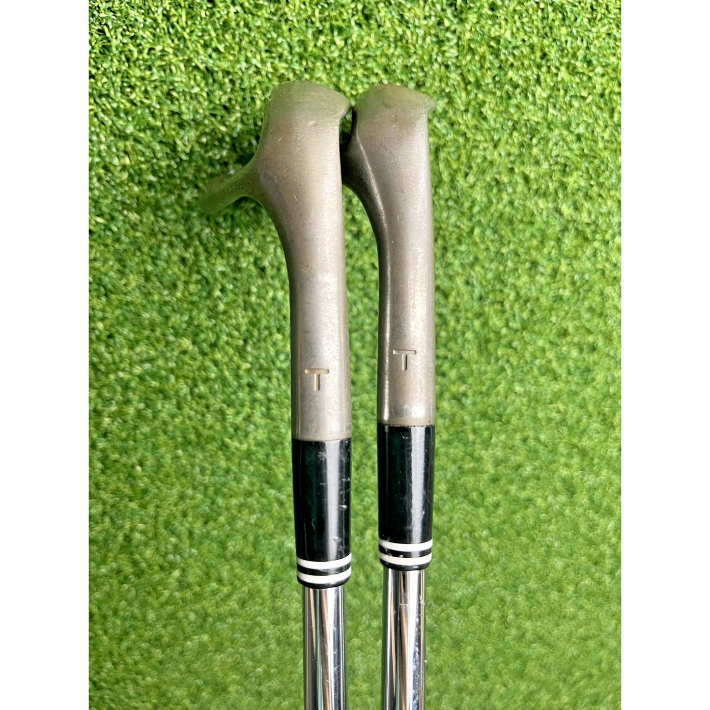 Tour Issue Cleveland RTX Zipcore Raw Wedge Set 54 & 58 Mid 10 - DG Wedge Flex