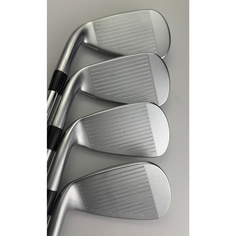 Mizuno JPX 923 Hot Metal Irons 5-PW, GW - KBS Tour LIte Stiff Flex - Excellent image 4