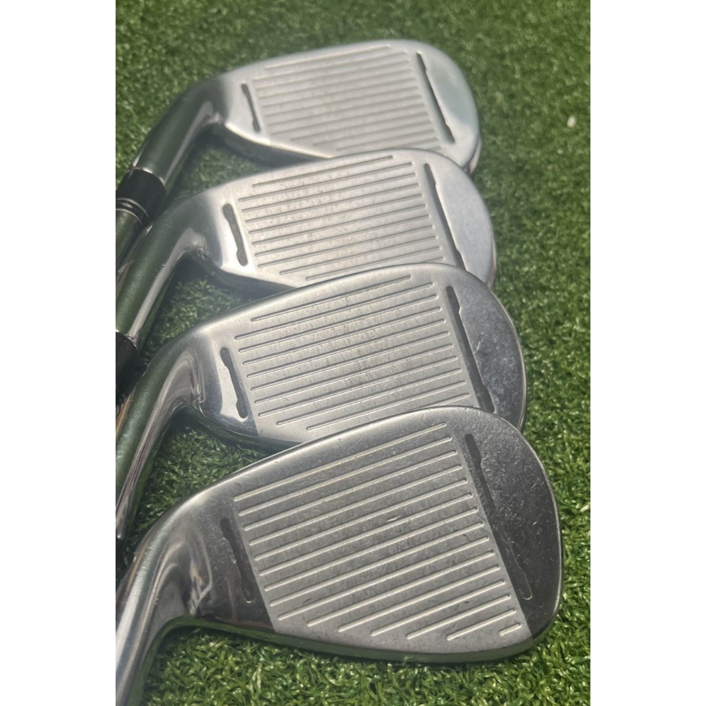 TaylorMade RSi 1 5-PW, AW, SW - KBS Tour 105 Stiff Flex - Good